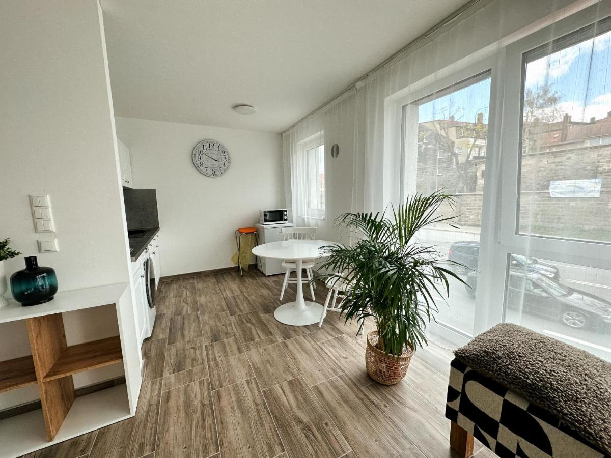 Sali Homes Elegant And Stylish Retreat In Heart Of Bayreuth, Close To River Екстериор снимка