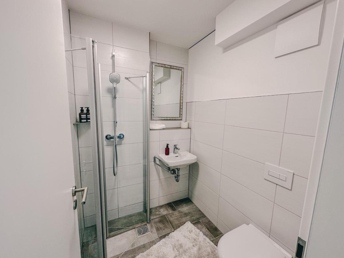 Sali Homes Elegant And Stylish Retreat In Heart Of Bayreuth, Close To River Екстериор снимка