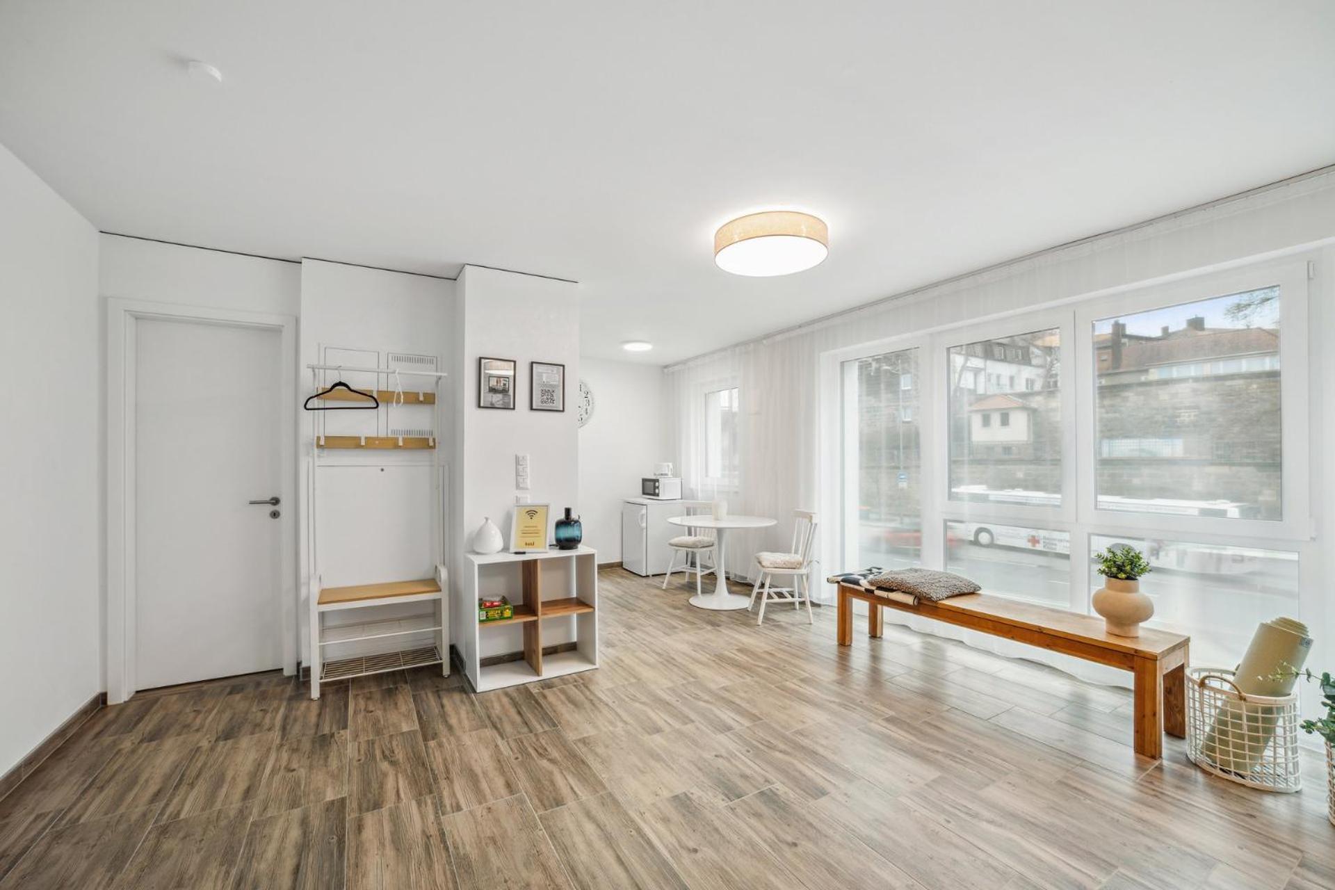 Sali Homes Elegant And Stylish Retreat In Heart Of Bayreuth, Close To River Екстериор снимка